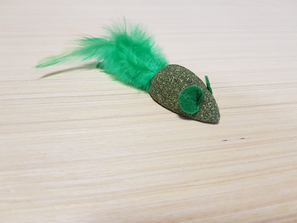 bohemia catnip feather mouse